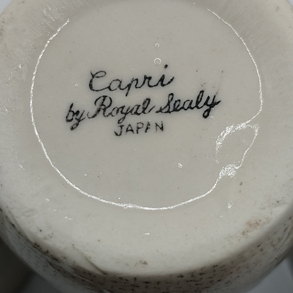 Vintage Royal Sealy Capri Cups Made in Japan Set of 3 - Picture 3 of 7